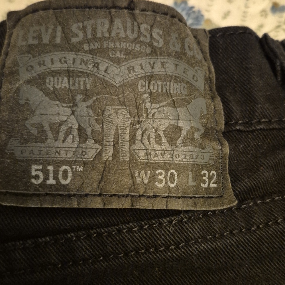 Levi's 510 Men's Jet Black Jeans ,sz.30"x32"×10"rise.(#1663) - Picture 2 of 12